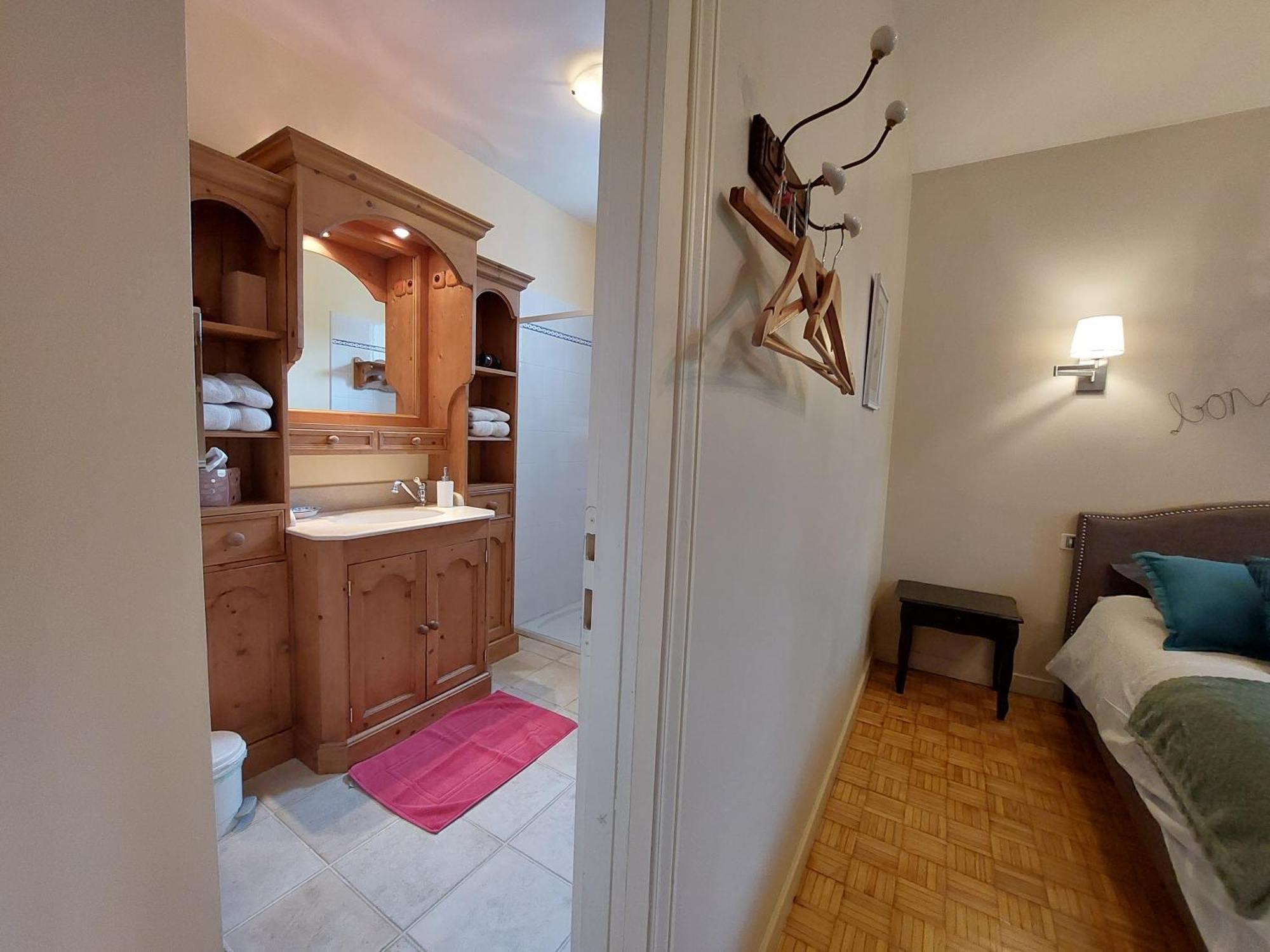 La Maison De Marie, Au Coeur De La Campagne Avec Table D'Hotes Sur Reservation Kerien Luaran gambar